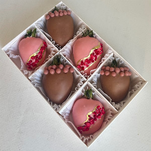 Chocolate Strawberries "Pink Evening" with delivery Kemerovo