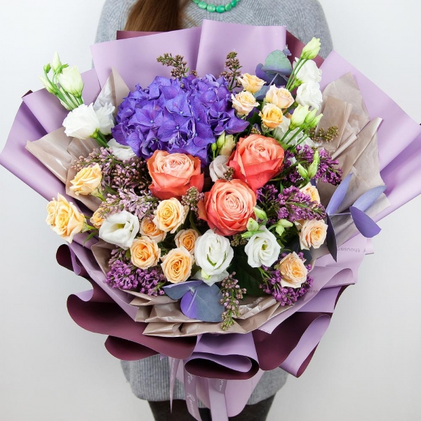 Blue/purple hydrangea - 2, Peony rose Kahala 50 cm - 5, Spray rose: white, cream, light pink 50 cm - 6, Lilac Bush - 4, lisianthus - 5, Eucalyptus Cinerea, Wrapping Paper