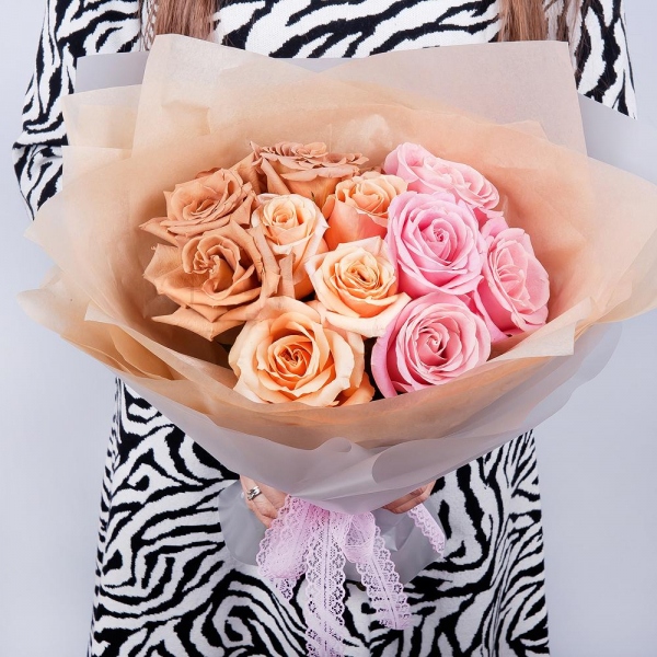 Rose Pink 50 cm Ecuador (Chelo, Hermosa, Novia, Titanik, Engagement, Pink Mondiale) - 5, Rose Cream 50 cm - 4, Роза Тоффи - 4, Wrapping Paper