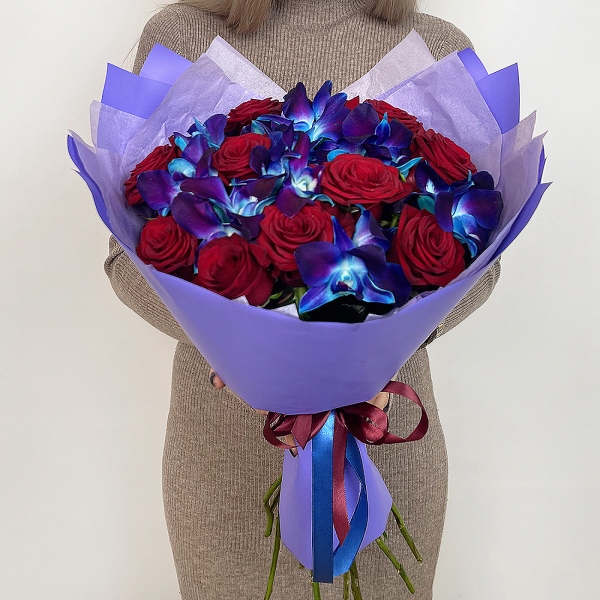 Red rose 50 cm - 26, Orchid Dendrobium - 13, Flask for orchids, Wrapping Paper