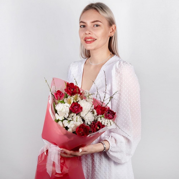 Baltica White Spray Chrysanthemum - 1, Alstromeria white, soft pink - 3, Red tulip - 9, White statice, Artificial branch, Wrapping Paper